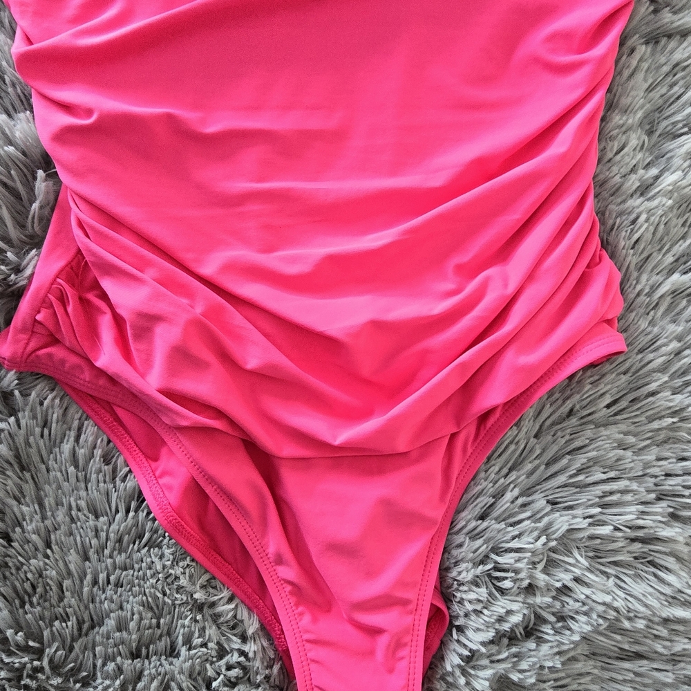 ποΈ Anne Cole Hot Pink One Piece - Picture 5 of 9